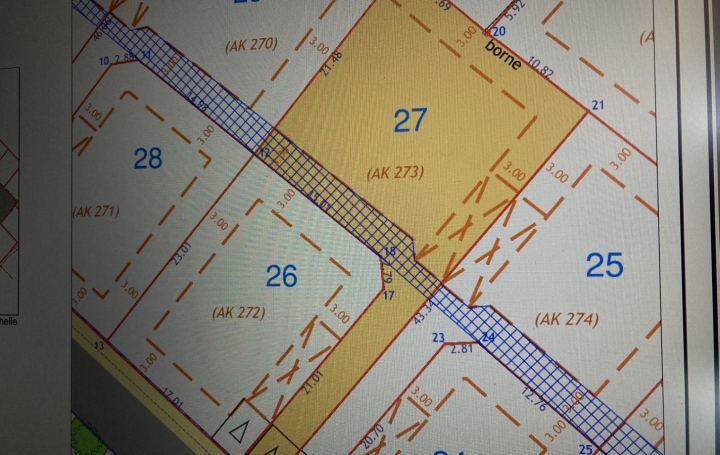 Terrain GINESTAS 135 m2 86 000 € Terrain GINESTAS 135 m2 86 000 €